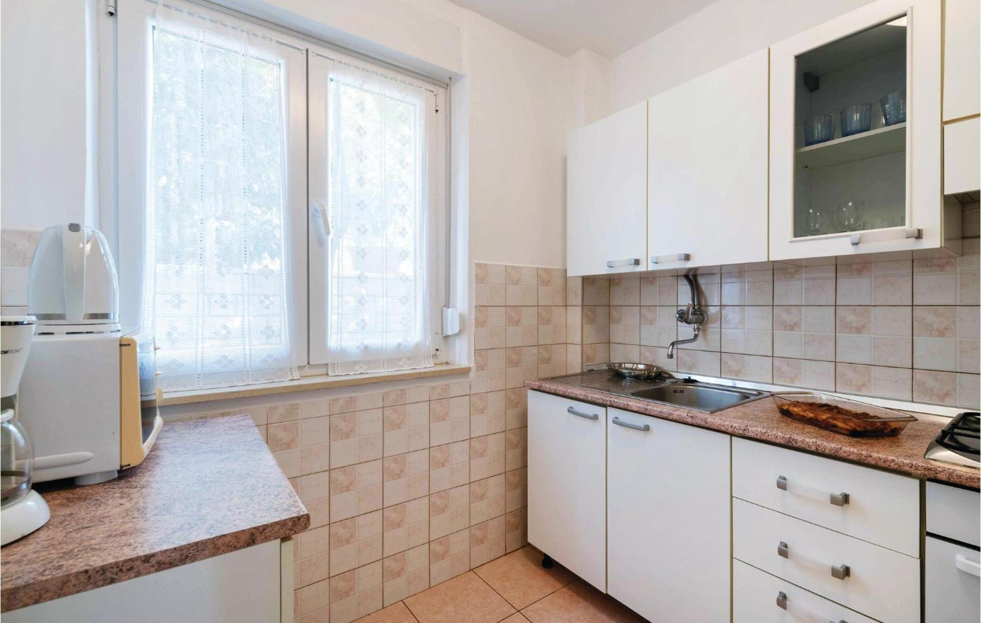 Amazing In With House Sea View Apartment